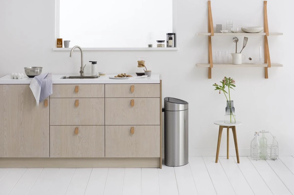 Brabantia Touch Bin Prullenbak - 40 L - Matt Steel Fingerprint Proof - Afbeelding 13