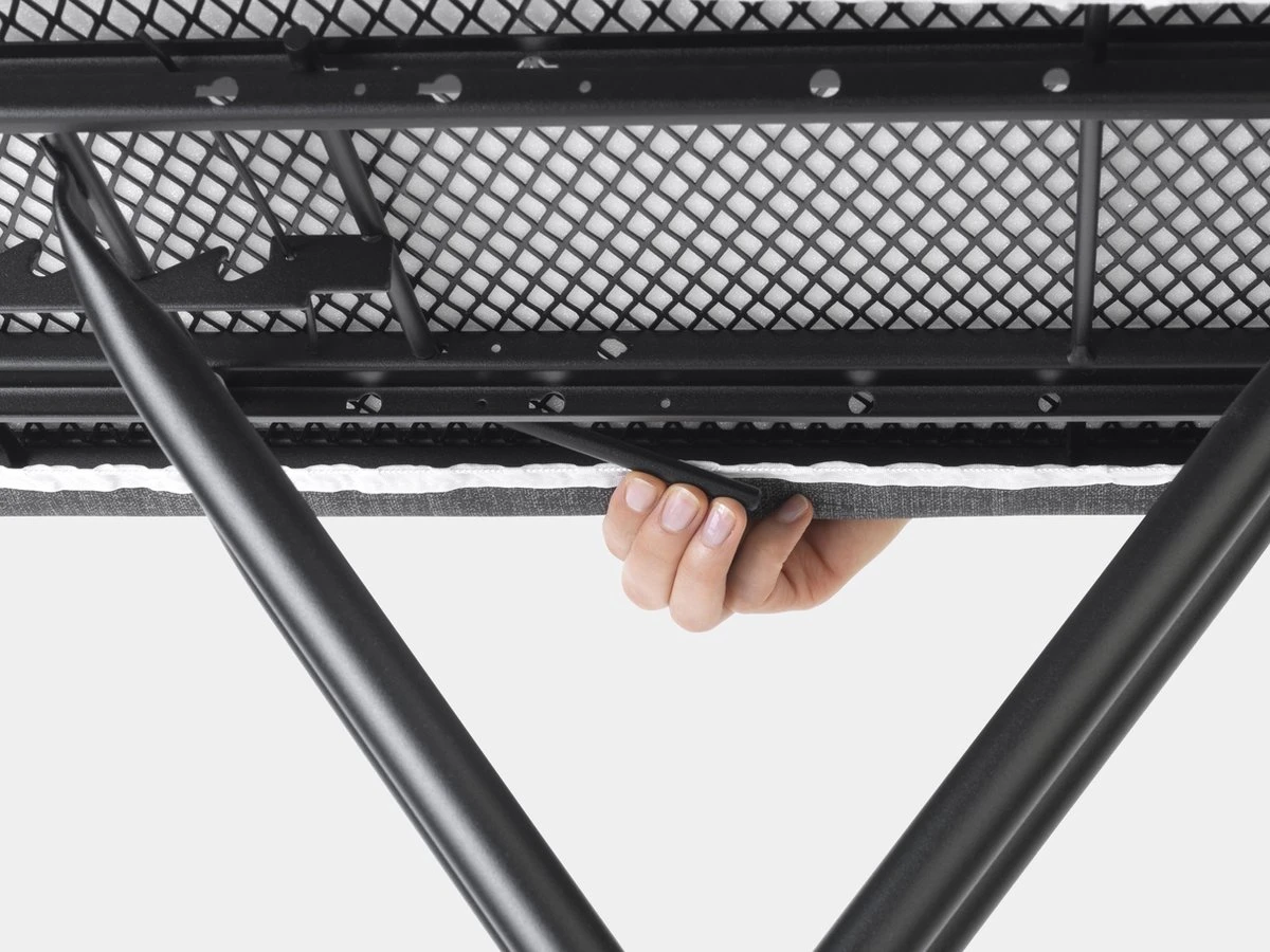 Brabantia Strijkplank B - Met Strijkijzerhouder - 124x38 Cm - Denim Blue - Afbeelding 5